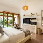 2 Bedroom Villa In Seminyak With Private Pool And Parking