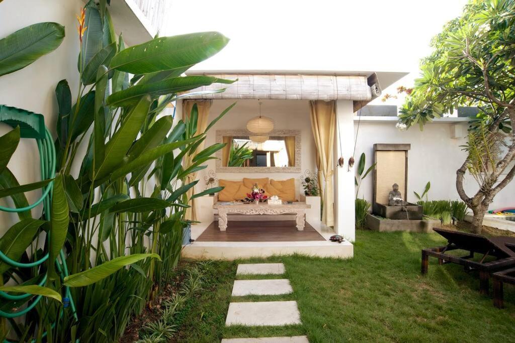 2 Bedroom In With Private Pool And Parking Villa