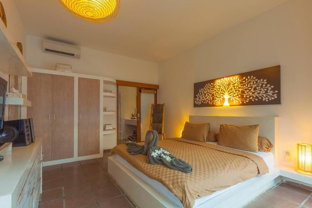 2 Bedroom In With Private Pool And Parking Seminyak (Bali)