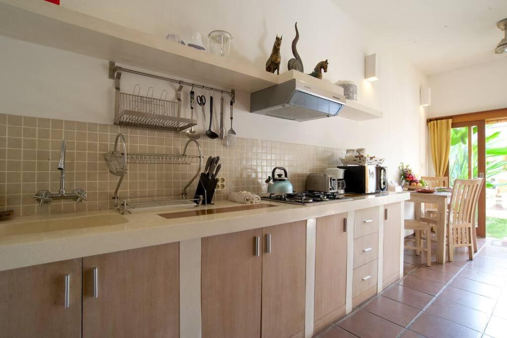 2 Bedroom In With Private Pool And Parking *