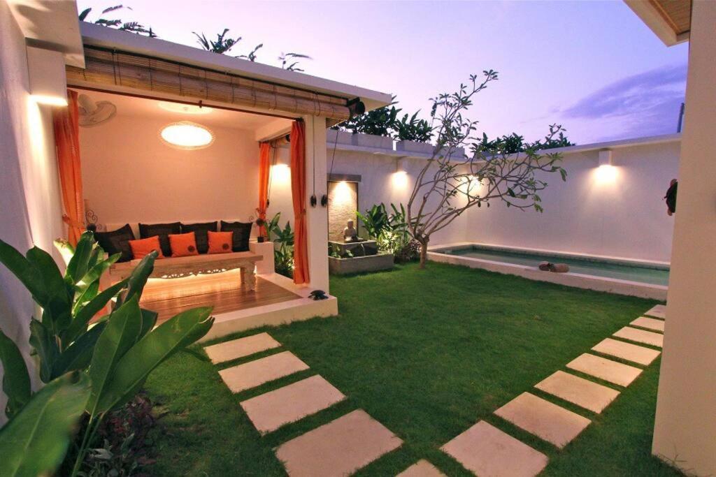 2 Bedroom In With Private Pool And Parking Villa *