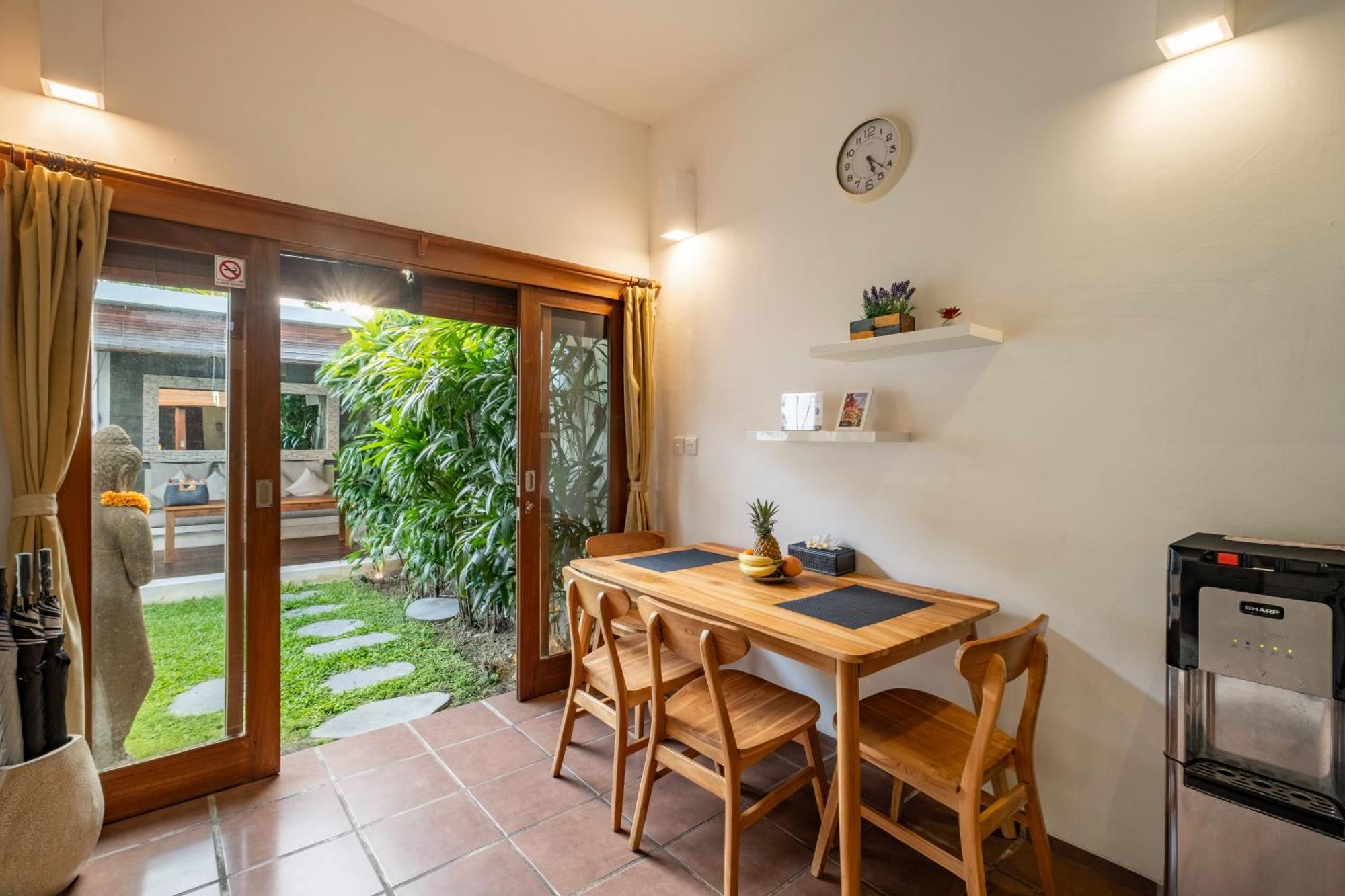 2 Bedroom In With Private Pool And Parking * Seminyak (Bali)
