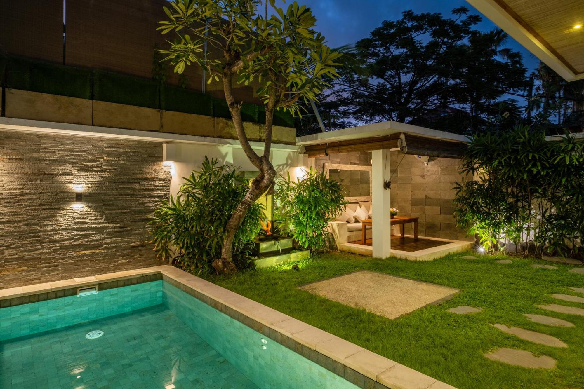 2 Bedroom In With Private Pool And Parking Seminyak (Bali)